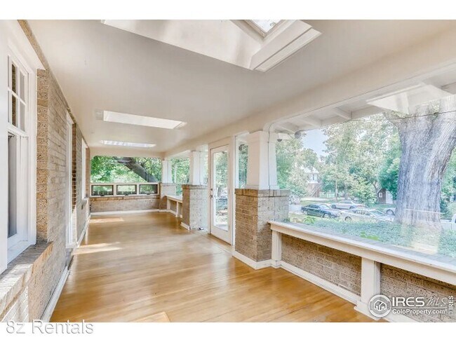 Foto del edificio - 4 br, 2 bath House - 921 Spruce St