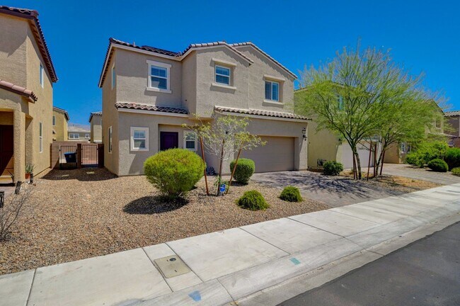 Building Photo - Amazing Solar Powered 3 Bedroom, 2 Story H...