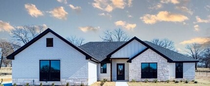 Building Photo - 401 Old Authon Rd