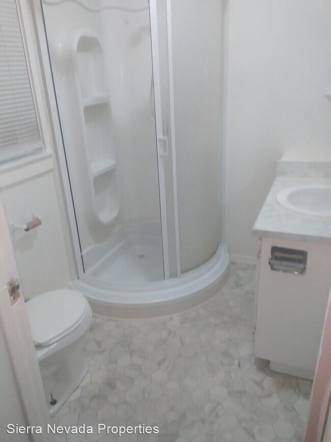 Foto del edificio - Studio, 1 bath House - 359 Gould