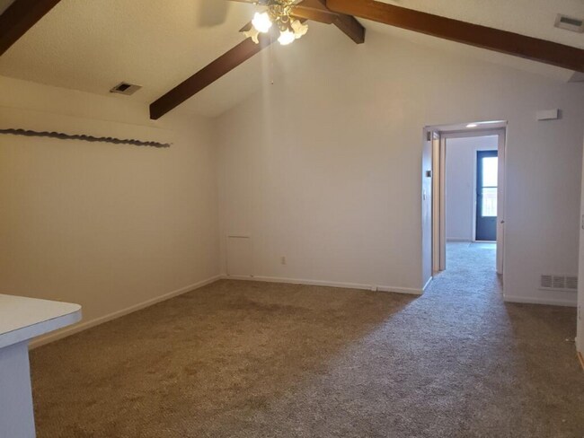 Building Photo - 401 NW 3rd St