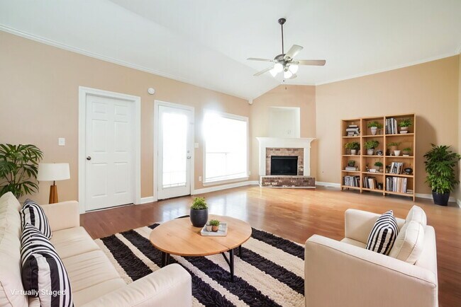 Foto del edificio - 2733 Graystone Dr