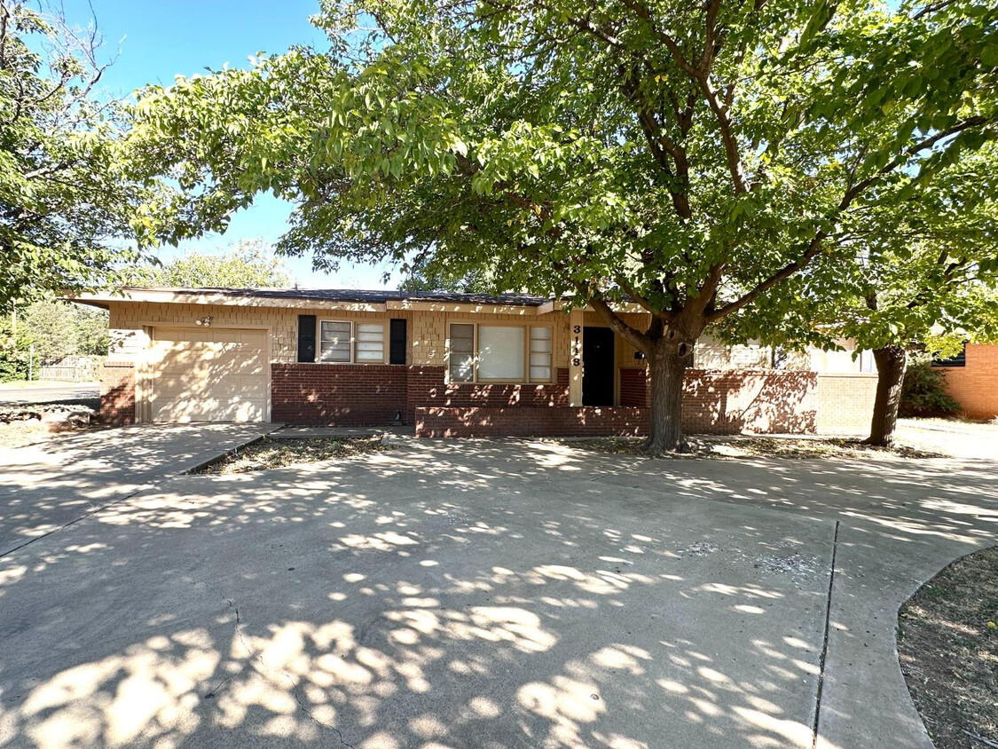 Foto principal - 3118 45th St