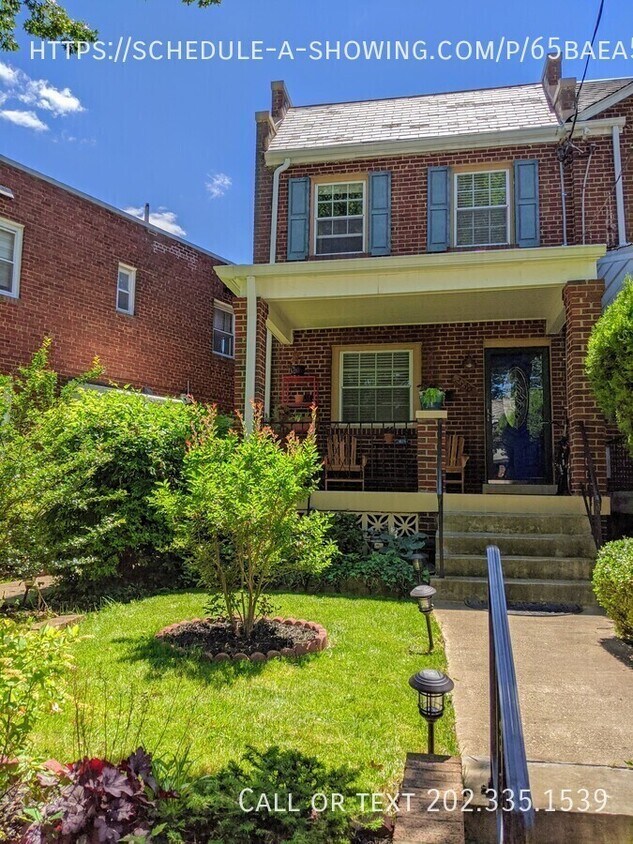 Photo - 2330 14th St NE-Upper