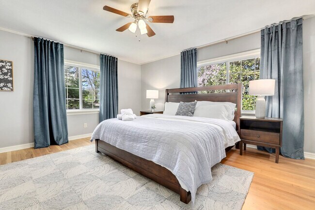 Foto del edificio - 578 N Sequoyah Dr