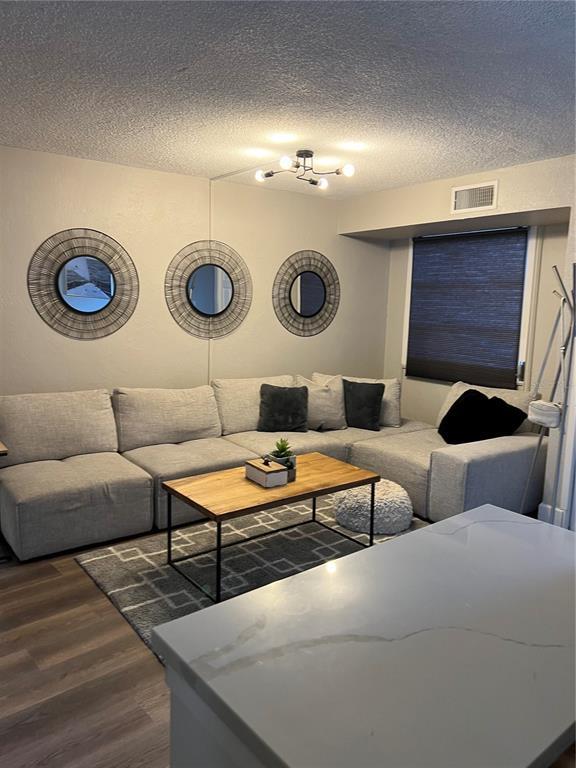 Foto del edificio - 3315 58th Ave S