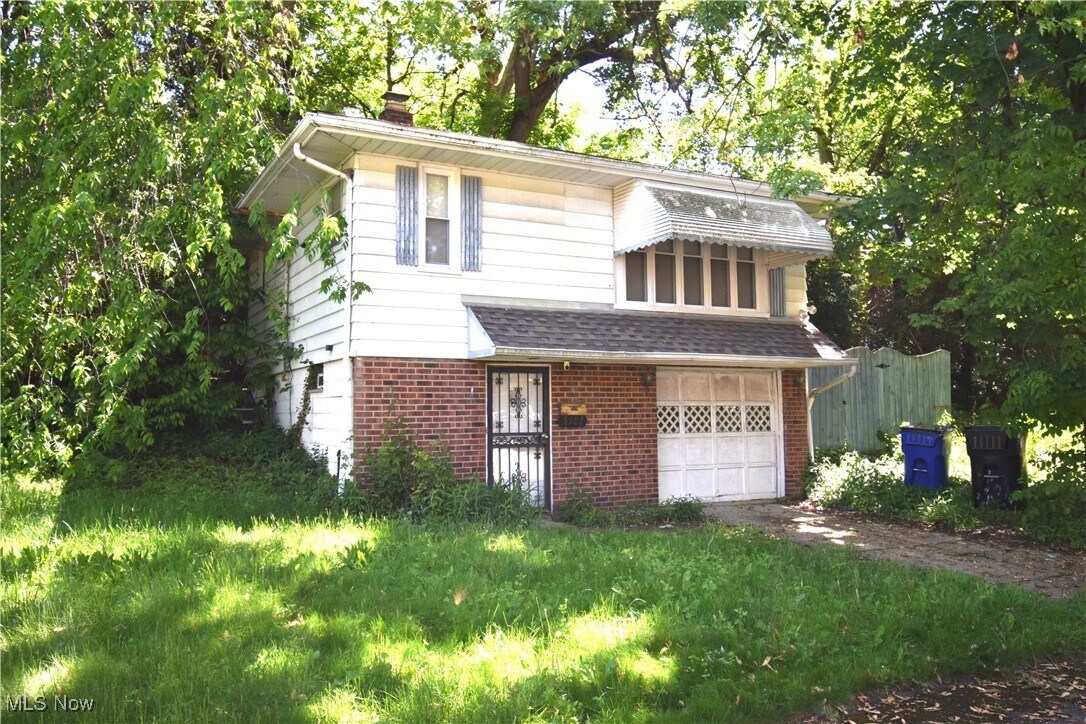 Foto principal - 3583 Lloyd Rd