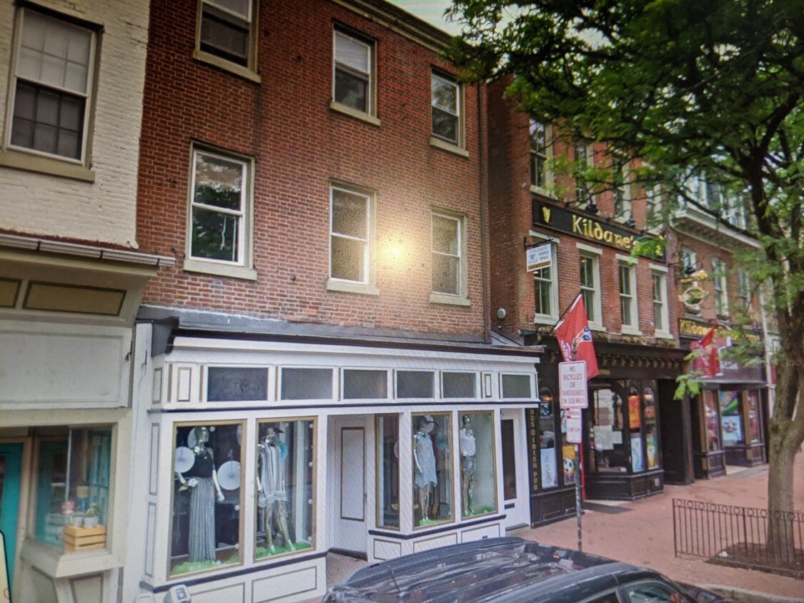 Primary Photo - 16 W Gay St