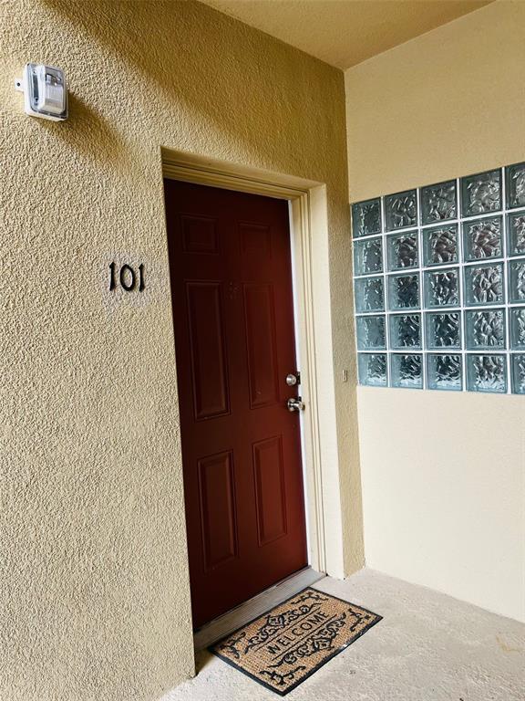 9526 Newdale Way Unit 101, Riverview, FL 33578 Condo for Rent in