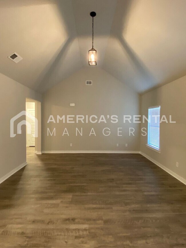 Foto del edificio - Home for Rent in Thorsby! Available NOW!!