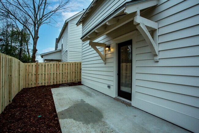 Foto del edificio - New Cottage in New Community!