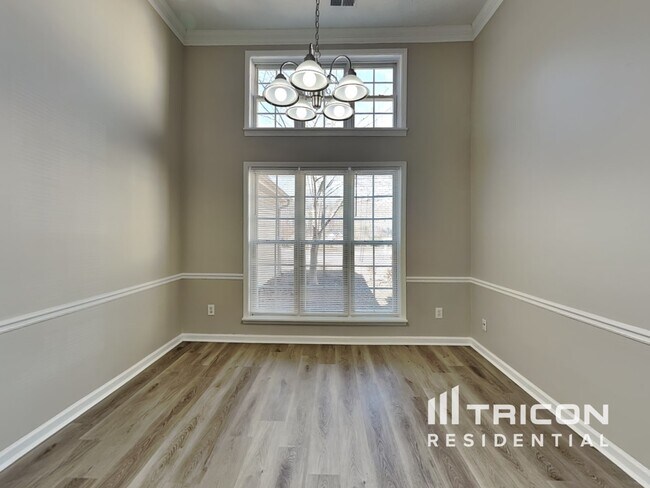 Building Photo - 4341 Glen Heights Way