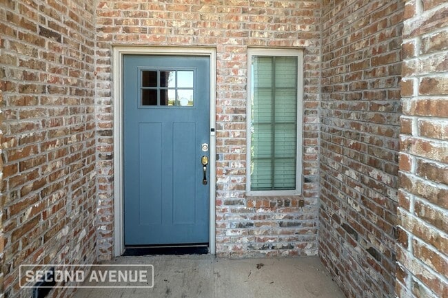 Building Photo - 1129 Samantha Ln