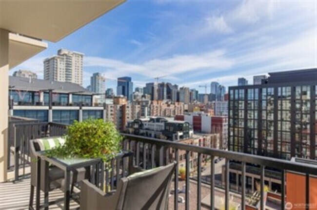 Foto del edificio - 2607 Western Ave