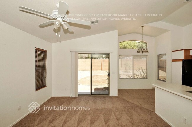 Building Photo - 15912 W Smokey Dr