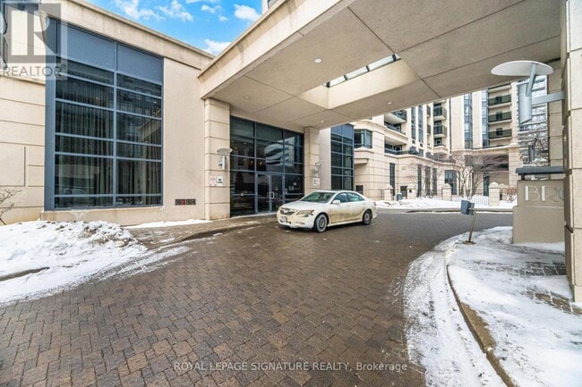 Building Photo - 153 Beecroft Rd