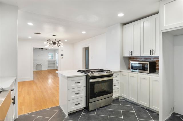 Building Photo - 2438 Emmett St