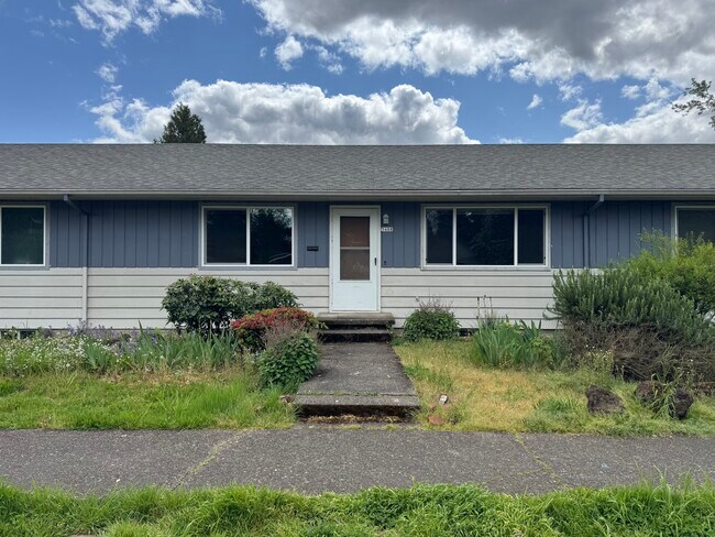 Photo - Harold Street Triplex Apartment