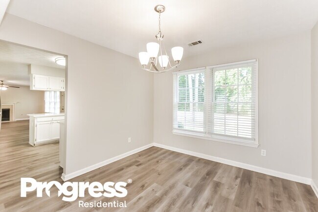 Building Photo - 4877 Fielding Way