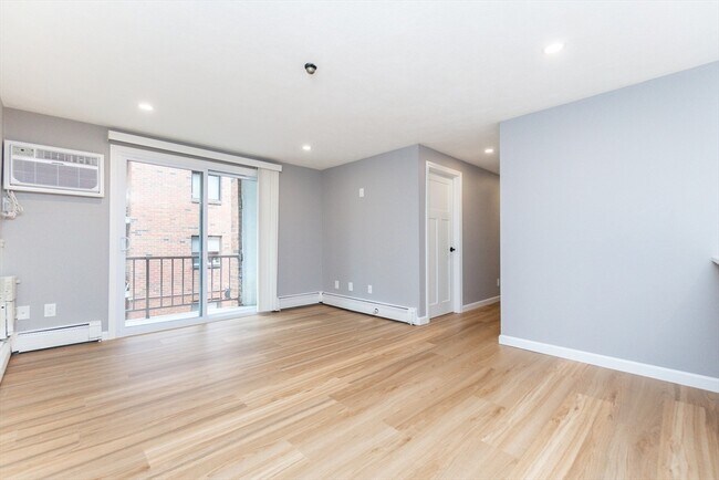 Foto del edificio - 131 Pierce St