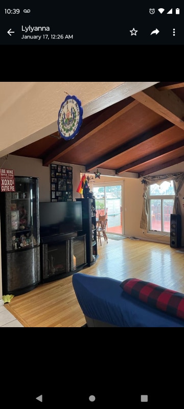 Foto del edificio - 215 Dennis Dr