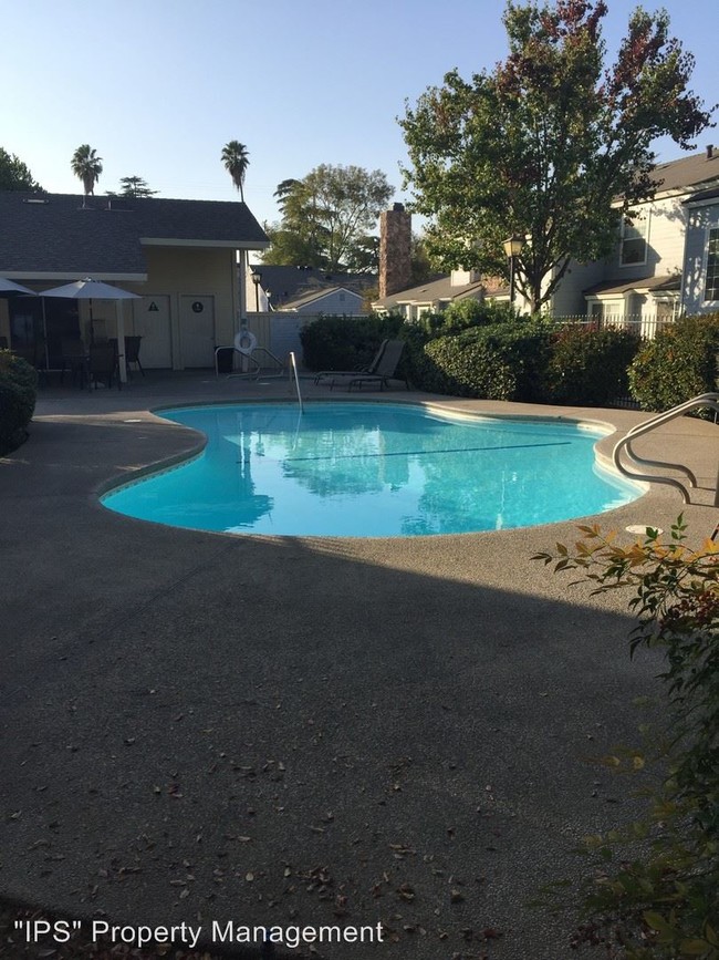 Foto del edificio - 2 br, 2 bath House - 1425 Plymouth Rock Way