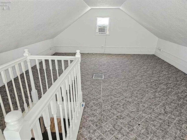 Building Photo - 245 Jefferson St