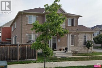 Building Photo - 305 Goutouski Crescent