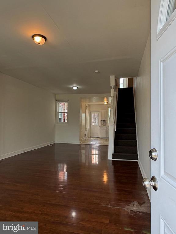 Foto del edificio - 2667 N Napa St