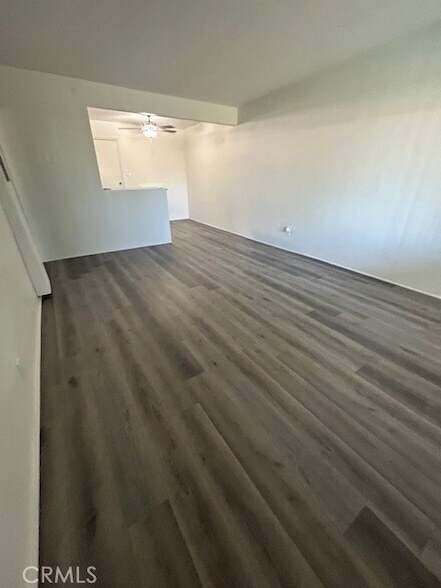 Foto del edificio - 37111 Cathedral Canyon Dr