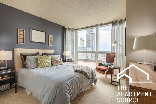 Foto del edificio - 345 E Ohio St