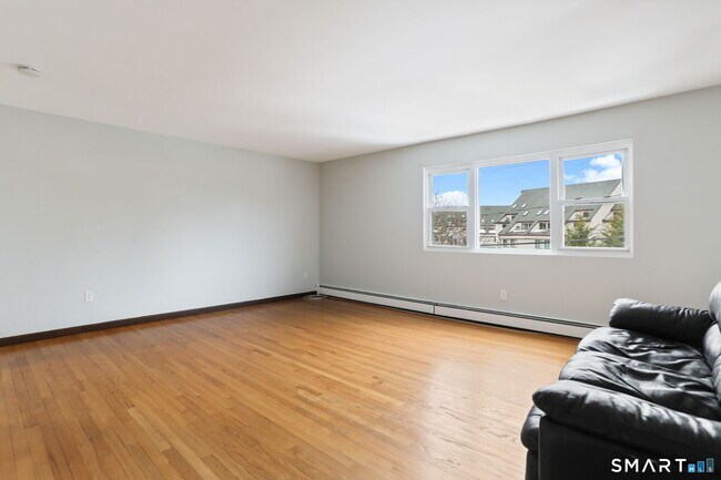 Foto del edificio - 86 Harbor Dr