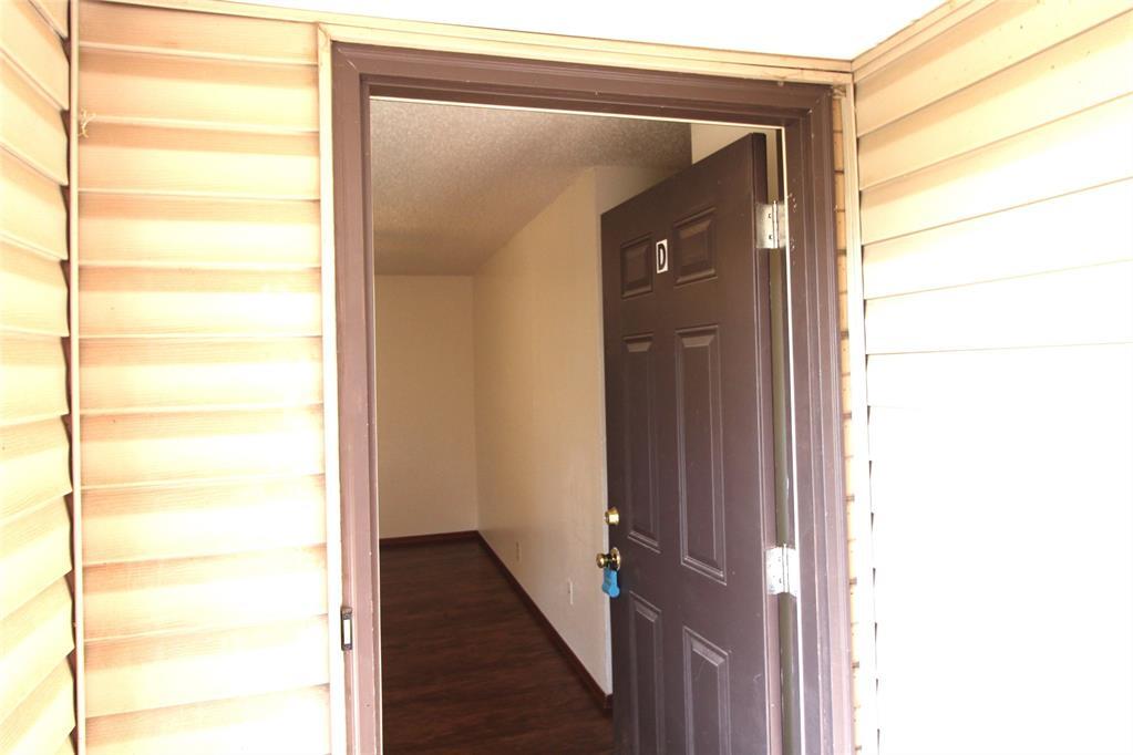 Primary Photo - 336 Chalmette Dr