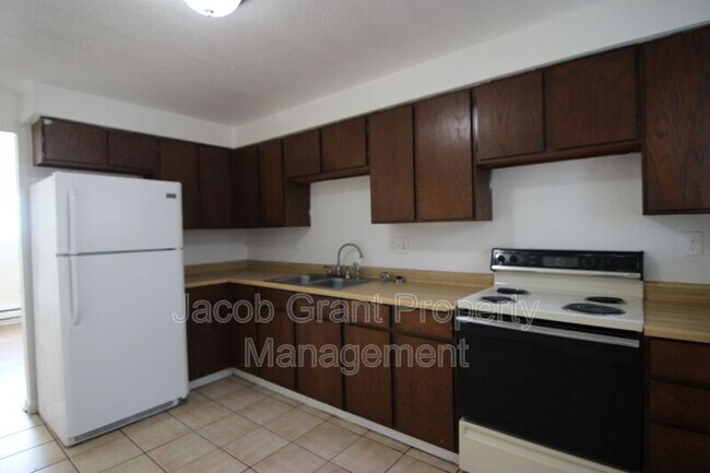 Foto del edificio - 779 May St