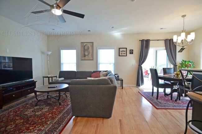 Building Photo - 8542 Marsh Overlook