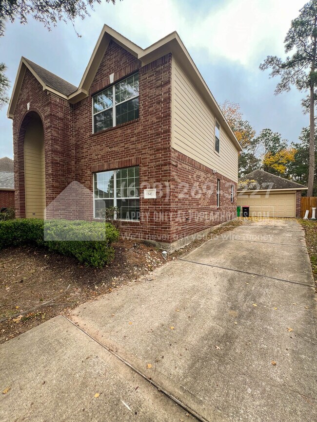 Foto del edificio - 6411 Sparrows Glen Ln
