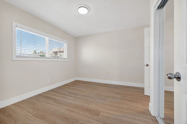 Foto del edificio - 2905 Imperial Ave