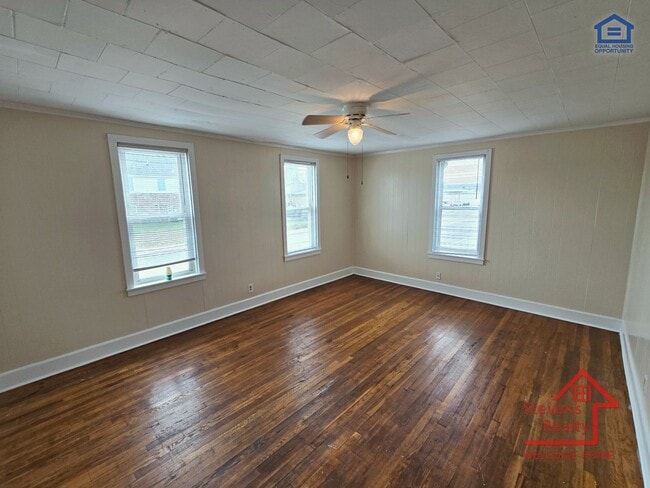 Building Photo - 414 W Bockman Way