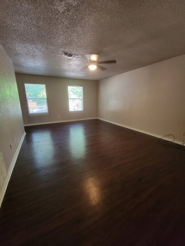 Foto del edificio - 6978 County Rd 381