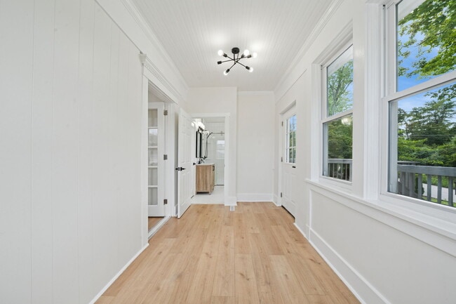 Building Photo - 5616 3rd St