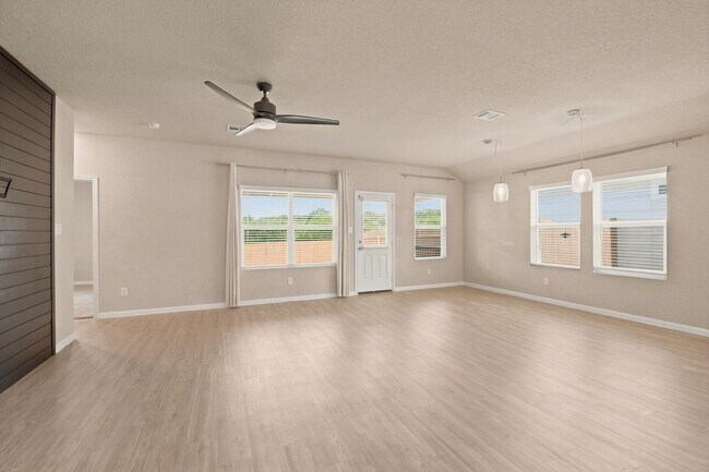 Building Photo - Bright Open Floor Plan | Solar Panels | Resort-Style Community