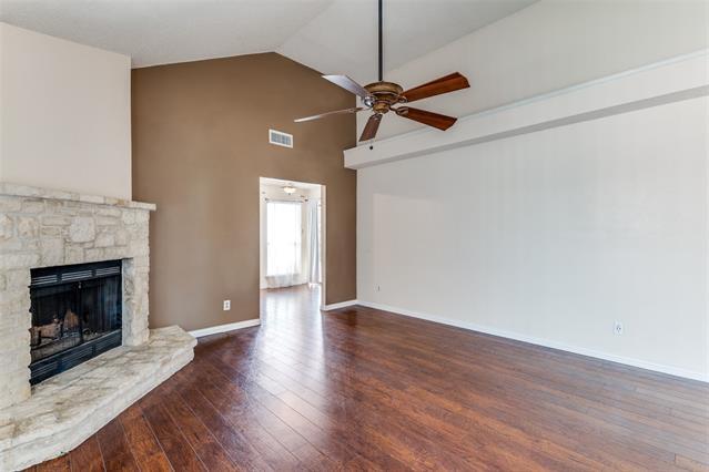 Building Photo - 7304 Blackthorn Dr