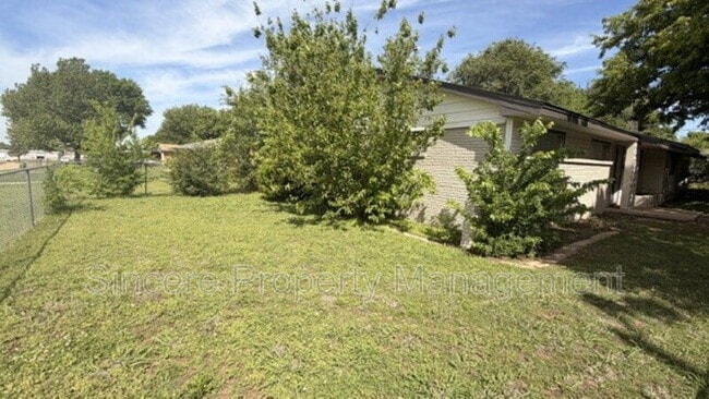 Photo - 401 NW 81st St House