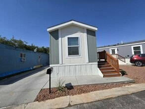 Building Photo - 3642 Boulder Hwy