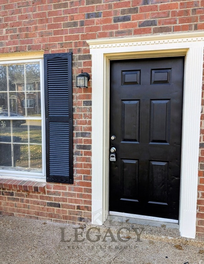 Photo - 736 Holder Dr Townhome