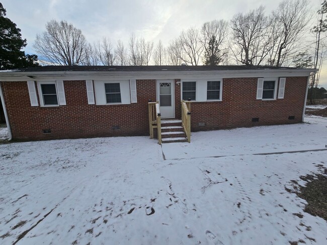 Building Photo - Sussex County - 3 bedroom house