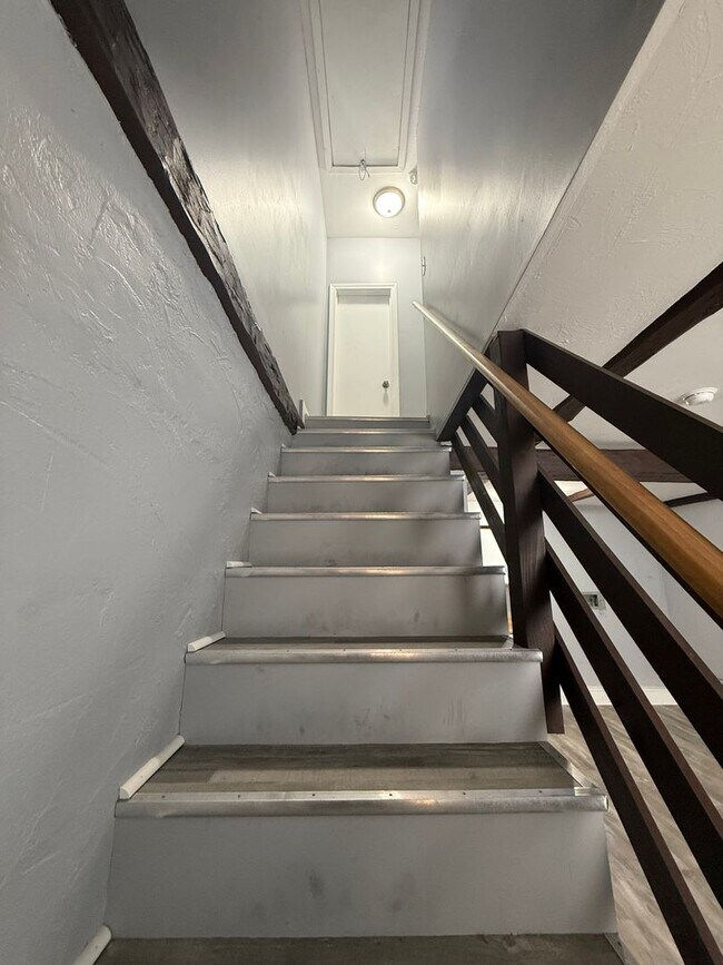 Foto del edificio - 2 Bedroom 1 Bathroom Townhome