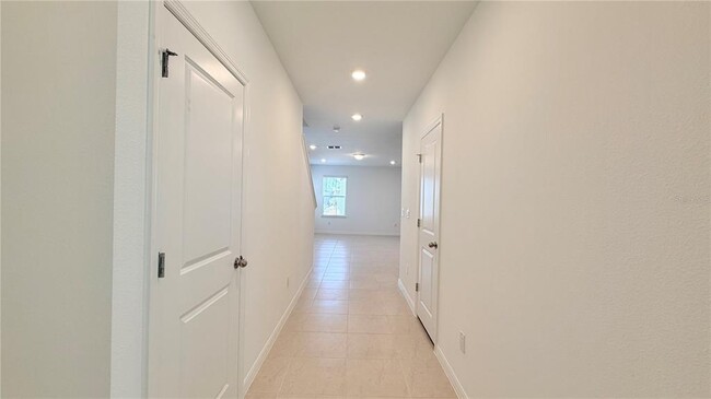 Building Photo - 5694 ENCHANTED MEADOW Aly