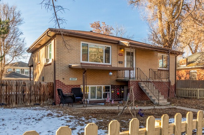 Building Photo - 3035 S Bannock St