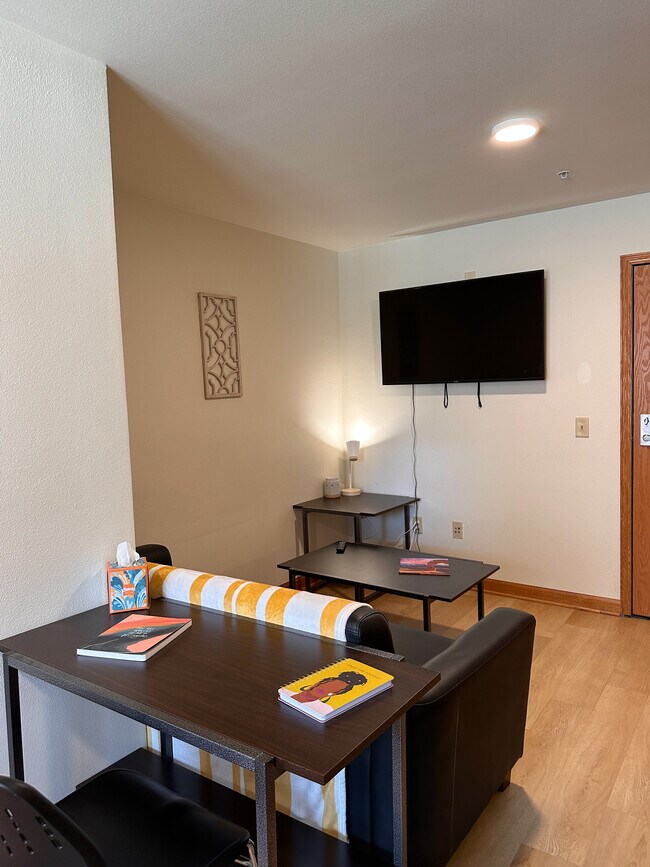 Foto del edificio - Varsity Campus Apartments